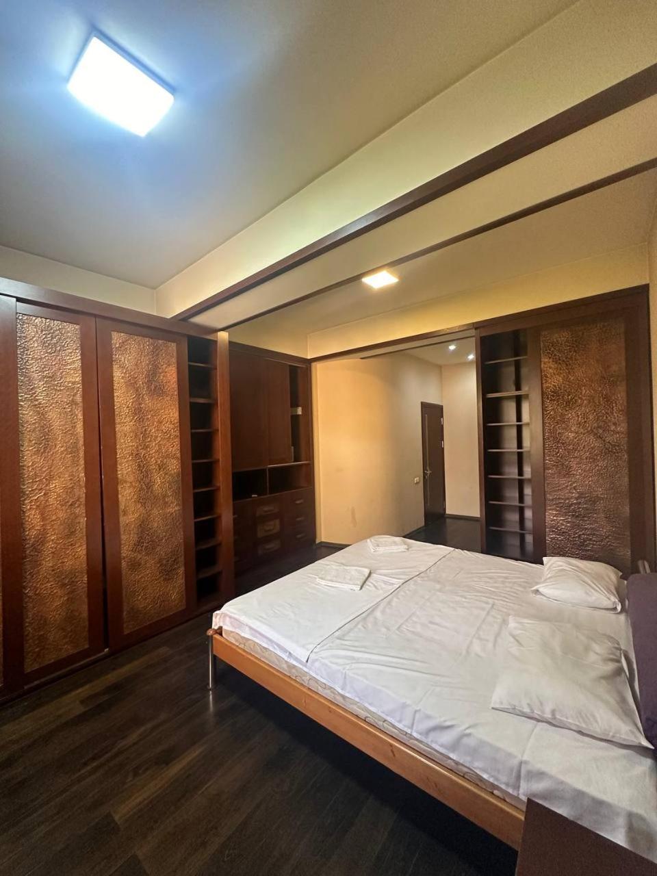 Hotel Costa Erivan Dış mekan fotoğraf