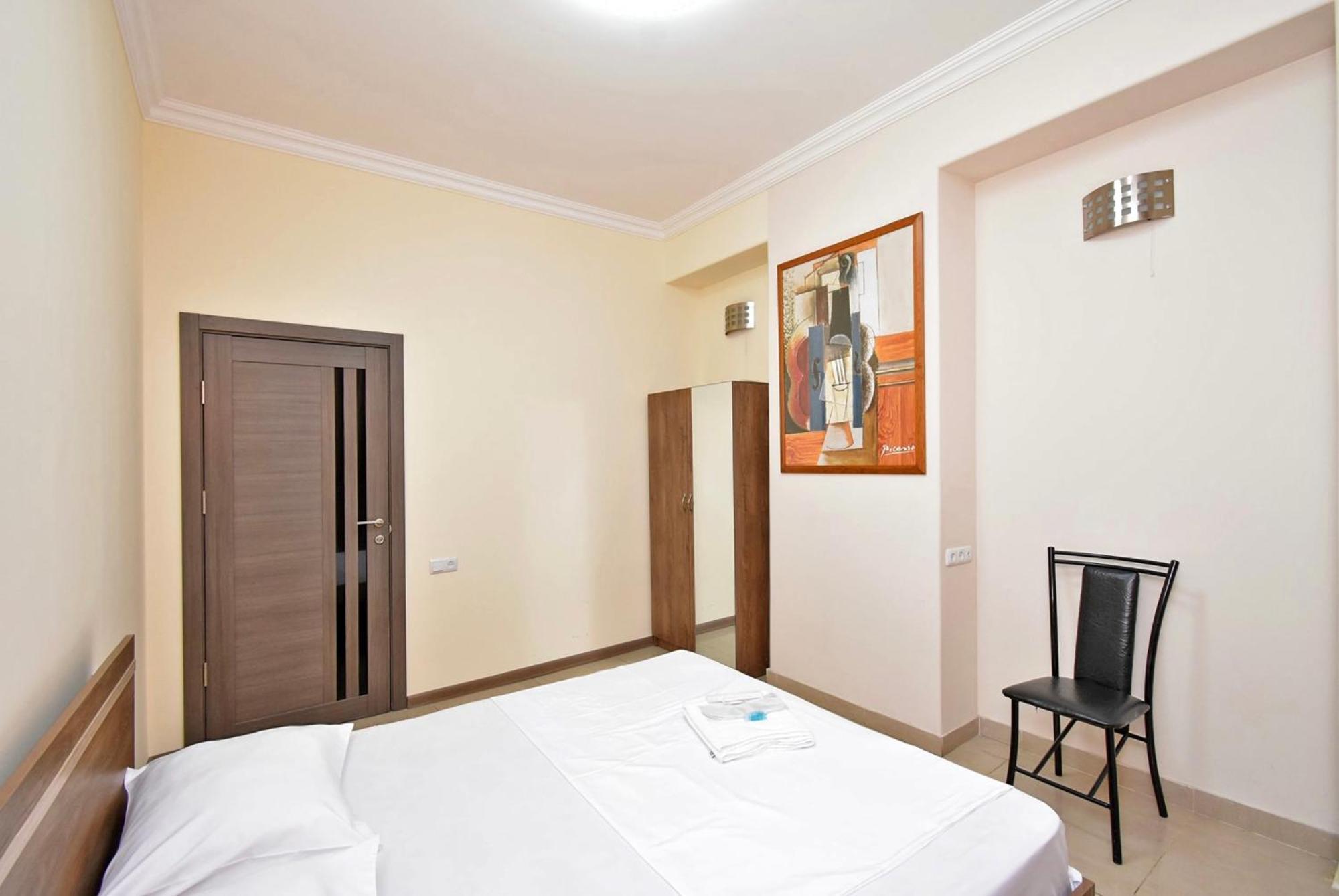 Hotel Costa Erivan Dış mekan fotoğraf